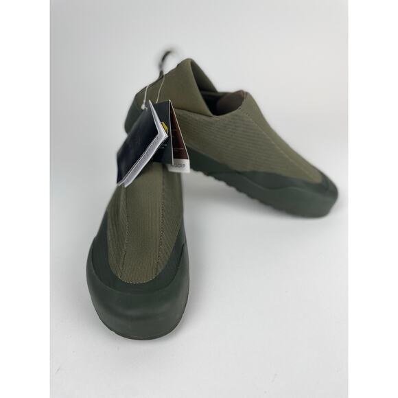Arc’teryx Kragg M Shoes Men’s 9.5 Vibram Megagrip Slip On Forest Green